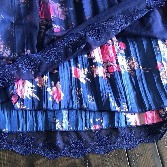 𝅺FREE People Intimately Floral and Lace Mini Dress - Picture 12 of 16